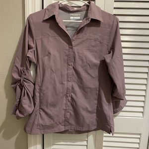 Women’s Columbia button down top